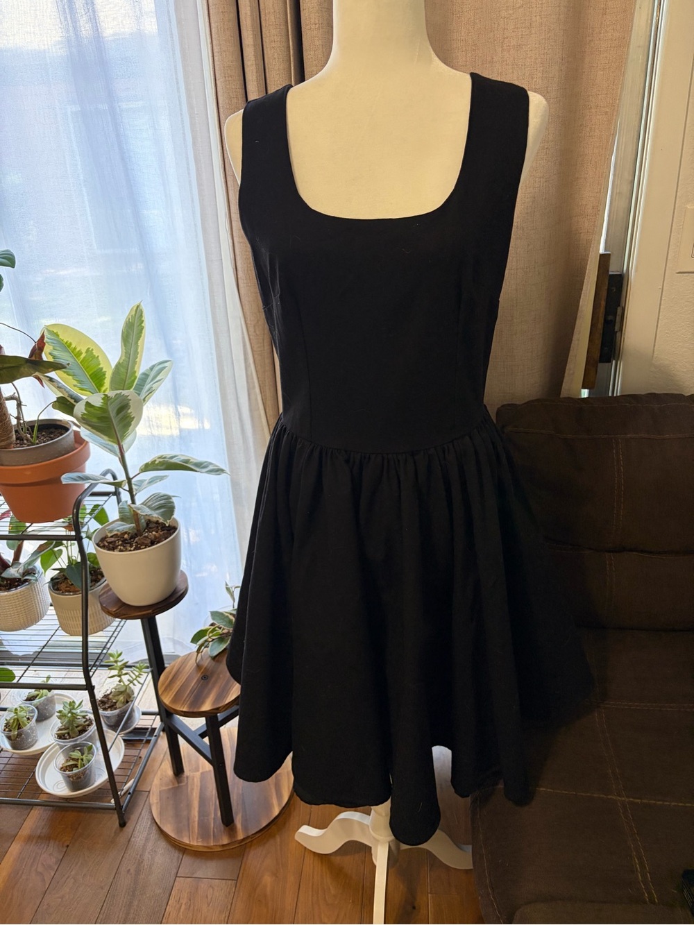 Laura Byrnes Black Sleeveless Square-Neck Fit & Flare Dress